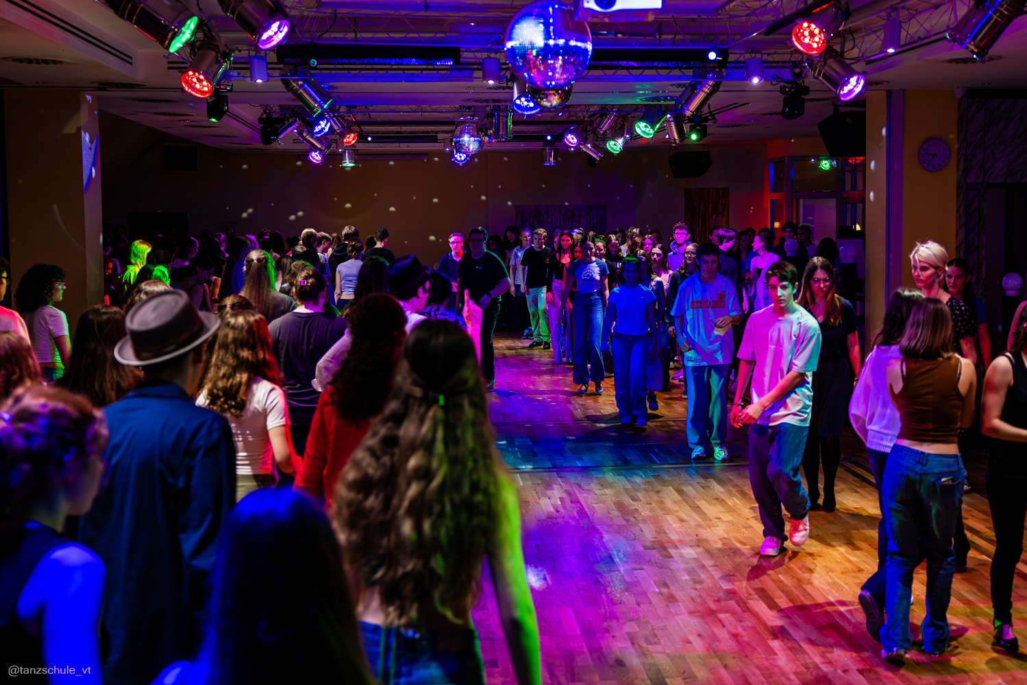 20240420 Huckepack Tanzparty 4618